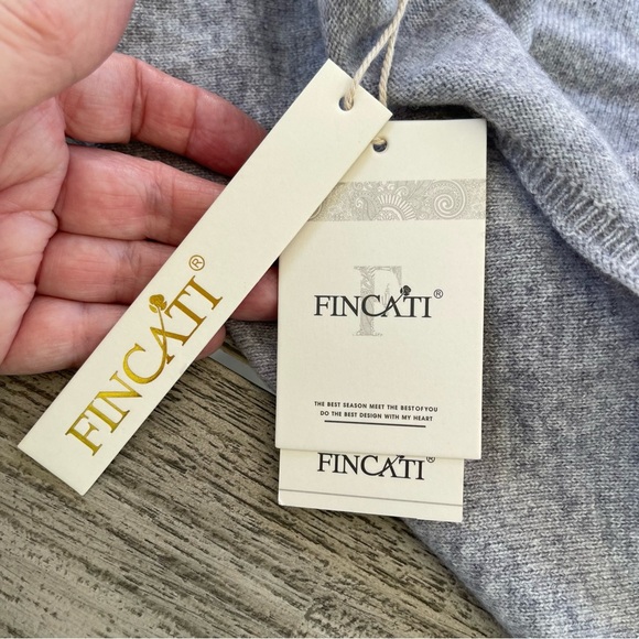 Fincati Gray Cashmere Blend Asymmetrical Sweater Poncho OSFM NWT - Picture 2 of 11